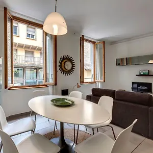  Apartamento Mamo - Santo Stefano Italia