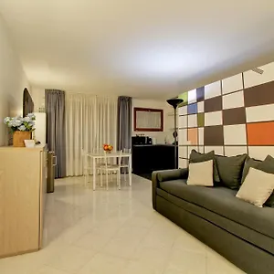 Fermata San Pietro - Con Parcheggio Appartement