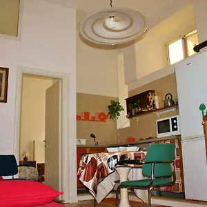 Bed & Breakfast House, Roma